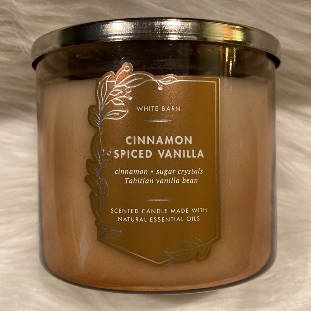 2/$34 “CINNAMON SPICED VANILLA” by B&BW, 3-Wick Candle, 14.5 oz / 411 g, NWT